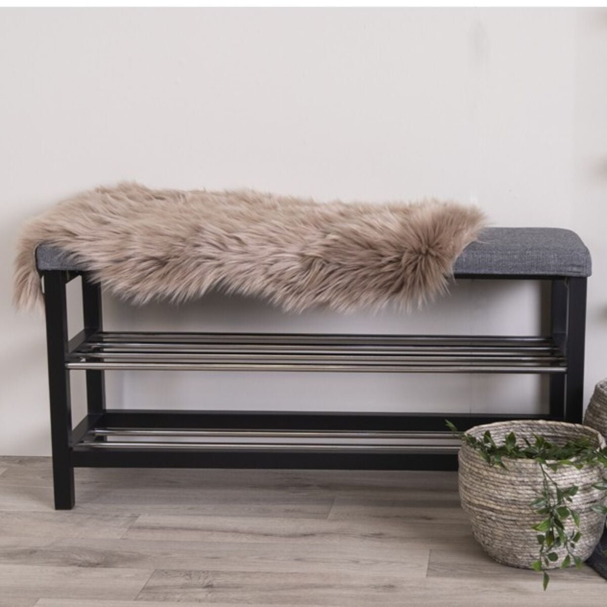 house-nordic-keinotekoinen-lampaantalja-50x85-cm-ruskea