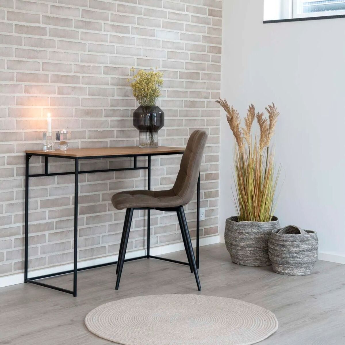house-nordic-vita-tyopoyta-100x45-cm-tammi-musta