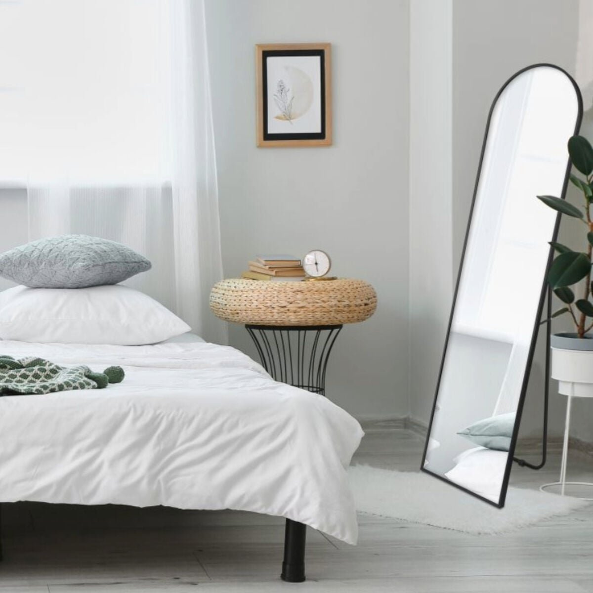 mm-britt-lattiapeili-40x160-cm-musta