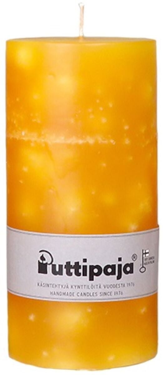 puttipaja-lapivarjatty-poytakynttila-20-cm-okra