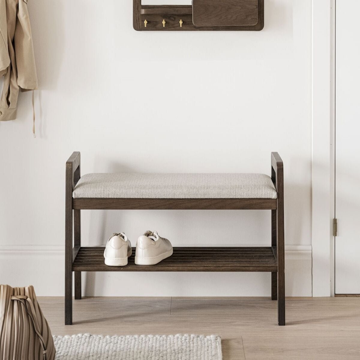 Rowico Home Inverness eteispenkki kenkätelineellä ruskea/beige