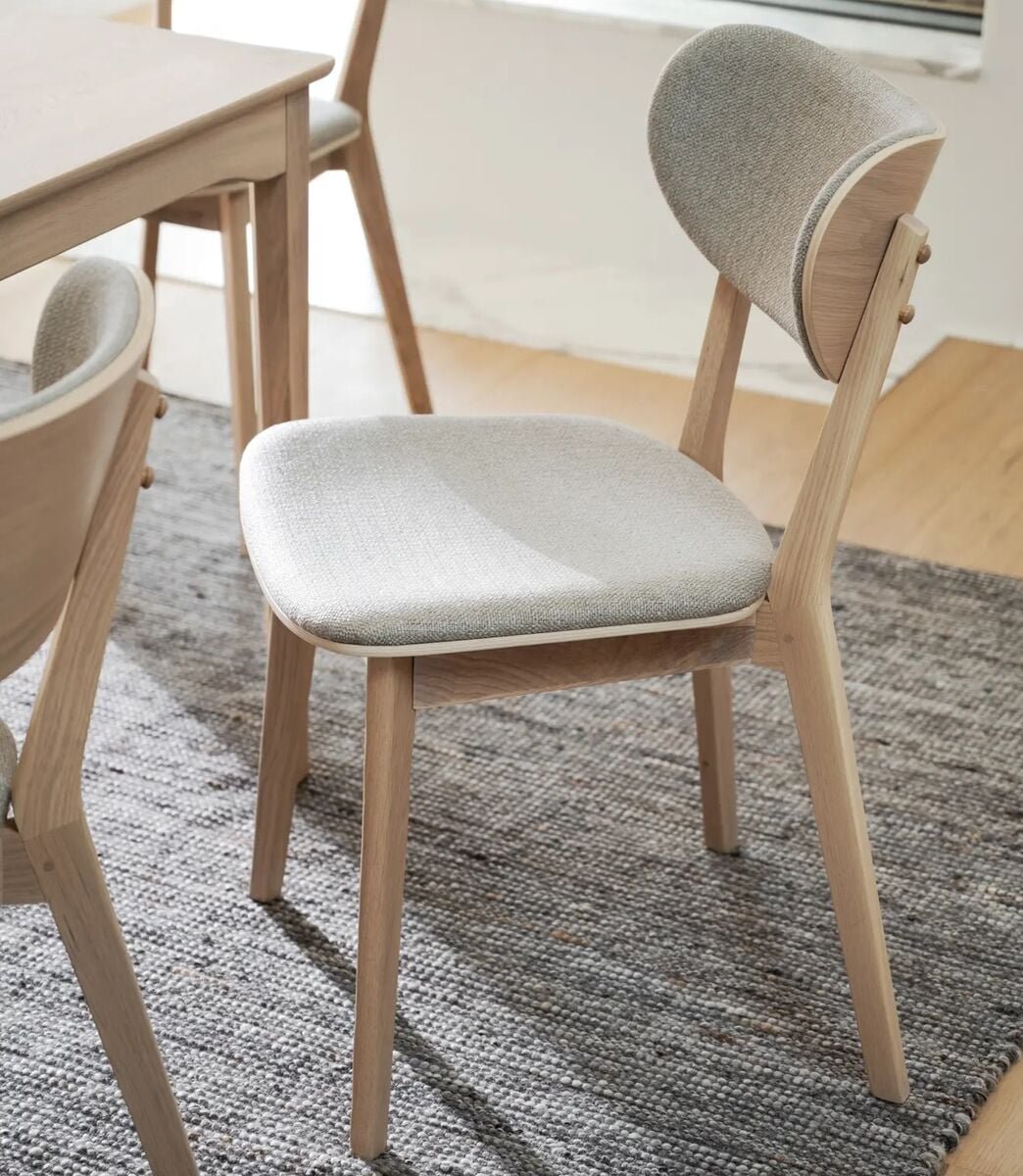 rowico-home-kato-tuoli-valkolakattu-tammi-harmaa-beige