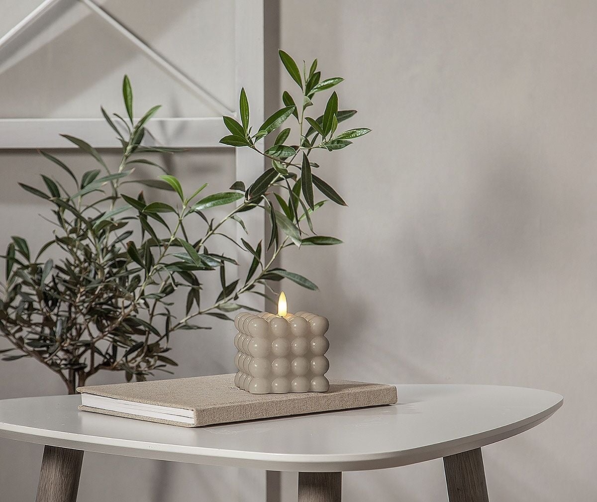star-trading-flamme-dot-led-kynttila-beige