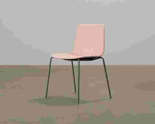 fredericia-furniture-pato-4-tuoli-vaaleanpunainen