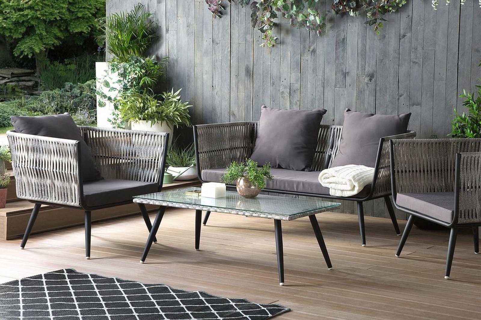 oleskeluryhma-ragusa-156-cm-harmaa