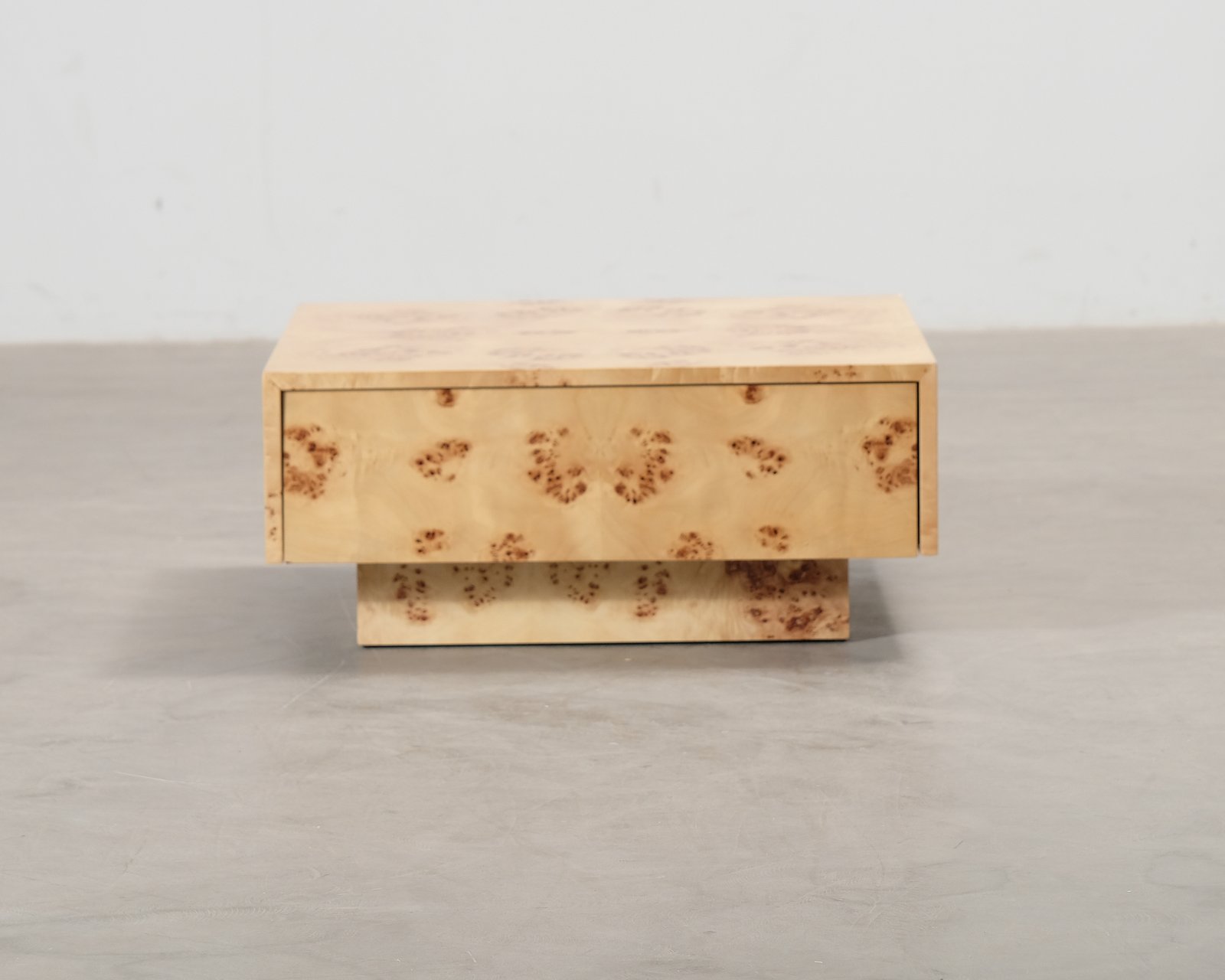 ferm-living-burl-sohvapoyta-70-x-70-cm-poppelipahkaviilu