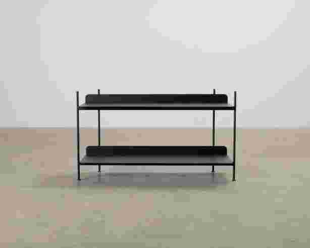 muuto-compile-configuration-1-hylly-musta