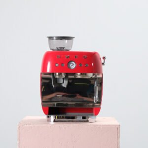 Smeg manuaalinen espressokone punainen