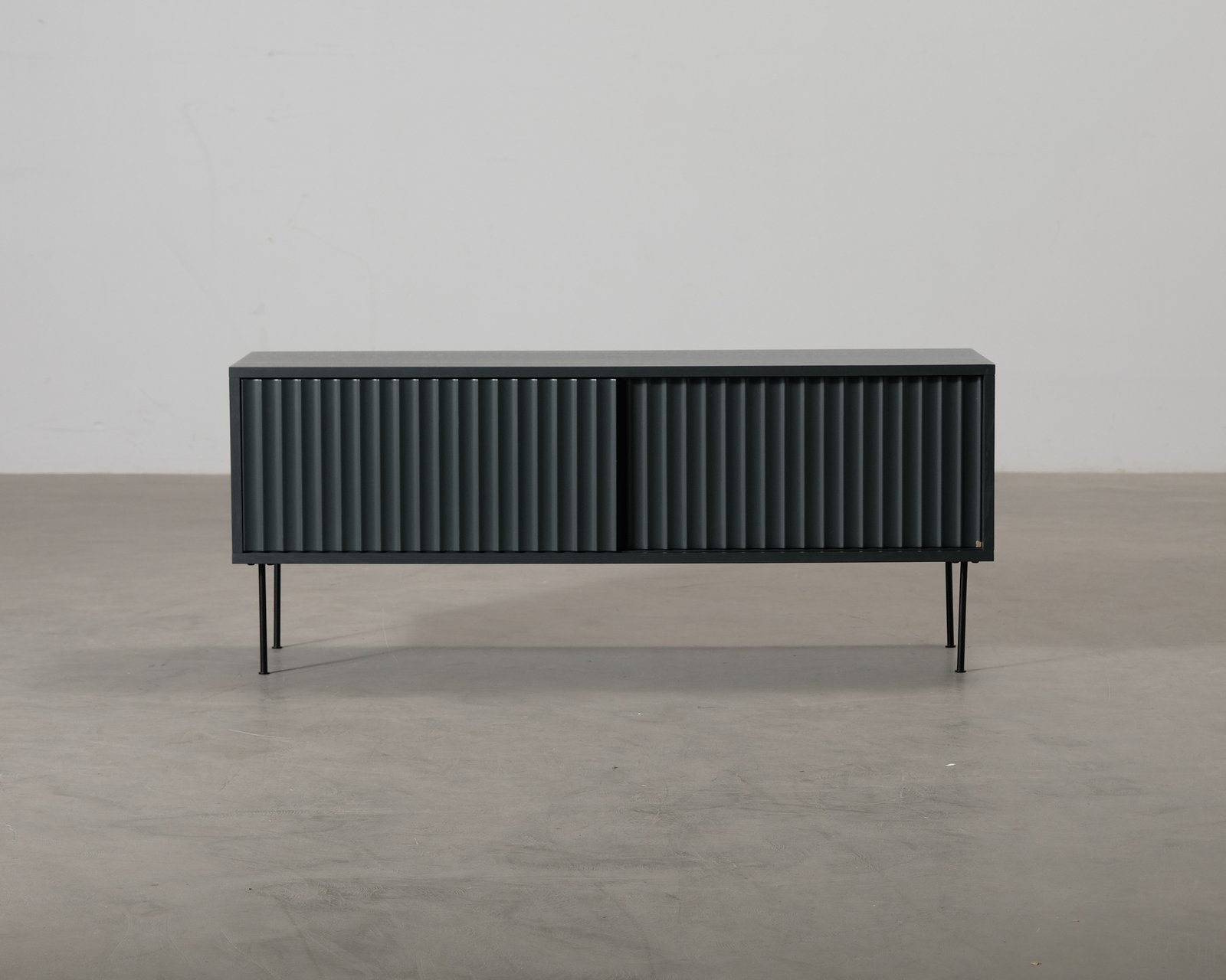 feeldesign-flow-tv-taso-harmaa