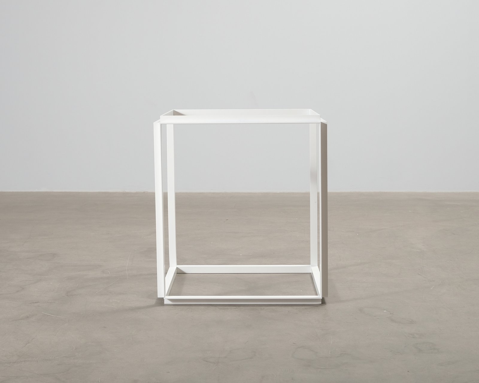new-works-florence-poydanjalka-valkoinen