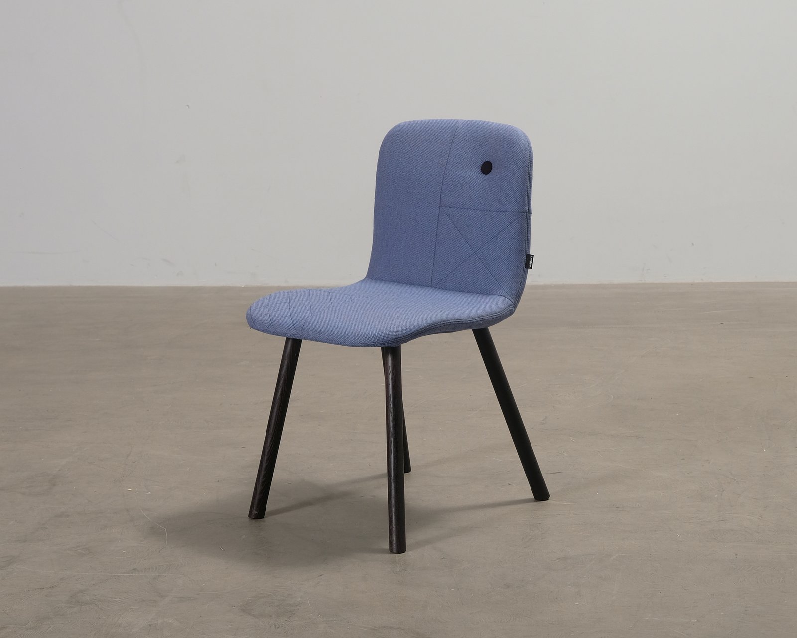 loook-industries-tiny-t-tuoli-sininen