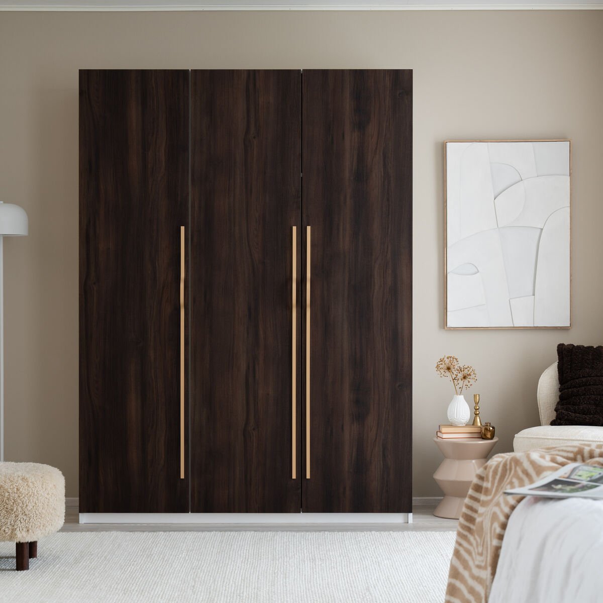 edith-vaatekaappi-150x54x205-cm-tumma-tammi-valkoinen-belluno-kulta-vetimella