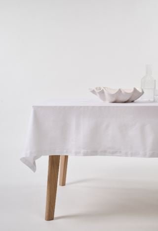 ester-poytaliina-valkoinen