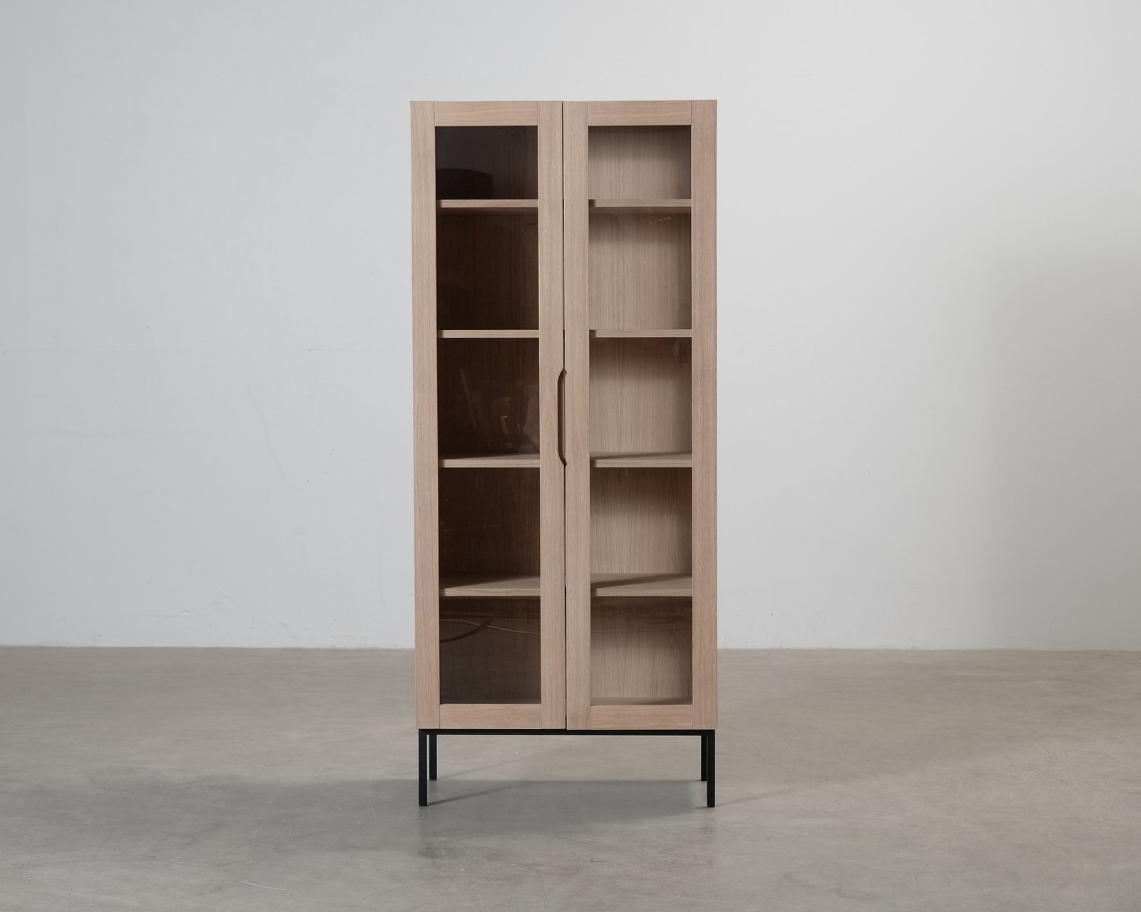forms-objects-ella-vitriini-tammi