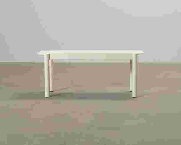 muuto-linear-steel-penkki-valkoinen-110-cm