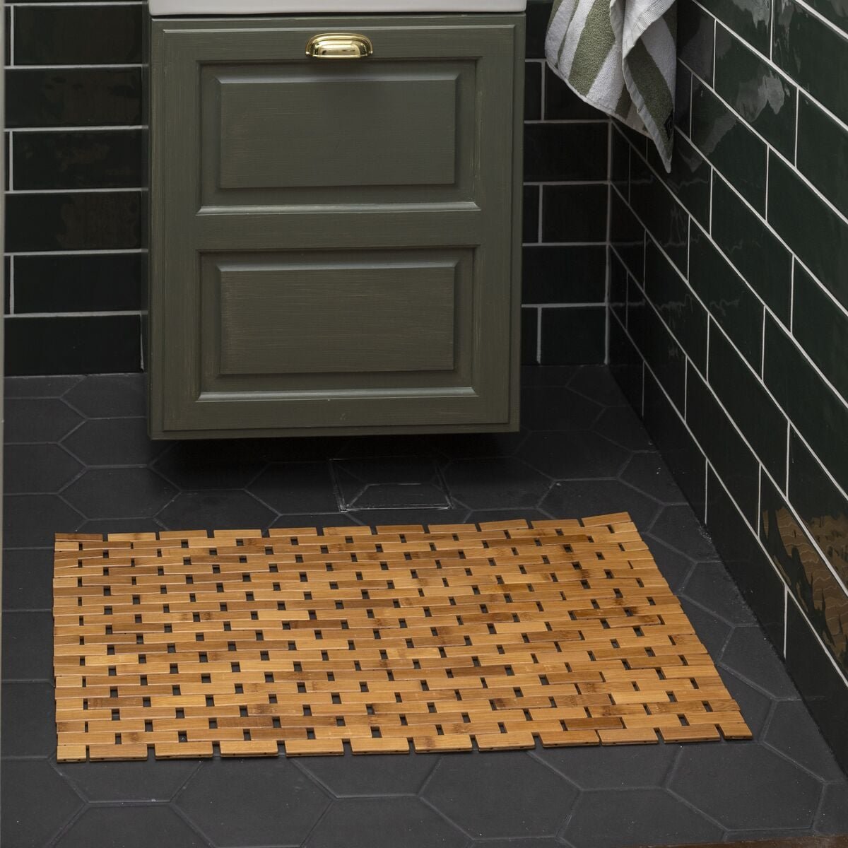 fanni-k-bambu-tile-kylpyhuonematto-50x80-cm-luonnonvari