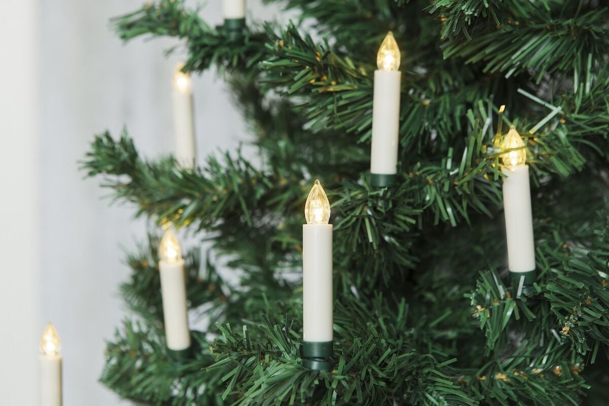 finnlumor-kauko-ohjattava-kuusen-kynttilasarja-16led