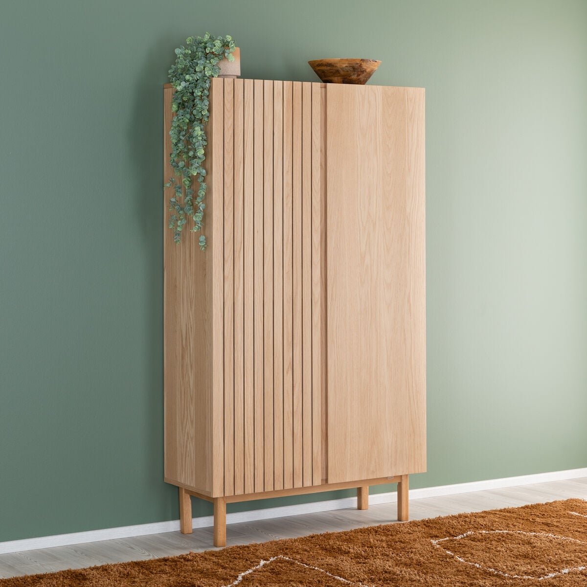 Mooda Gap korkea kaappi 100x40x178 cm tammi