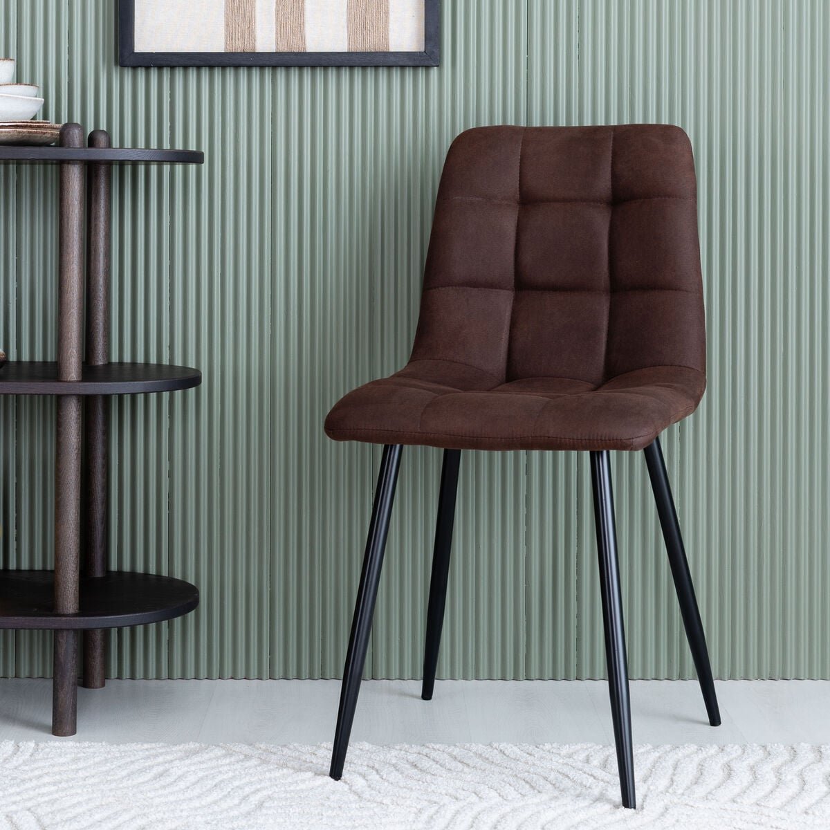 house-nordic-middelfart-tuoli-tummanruskea
