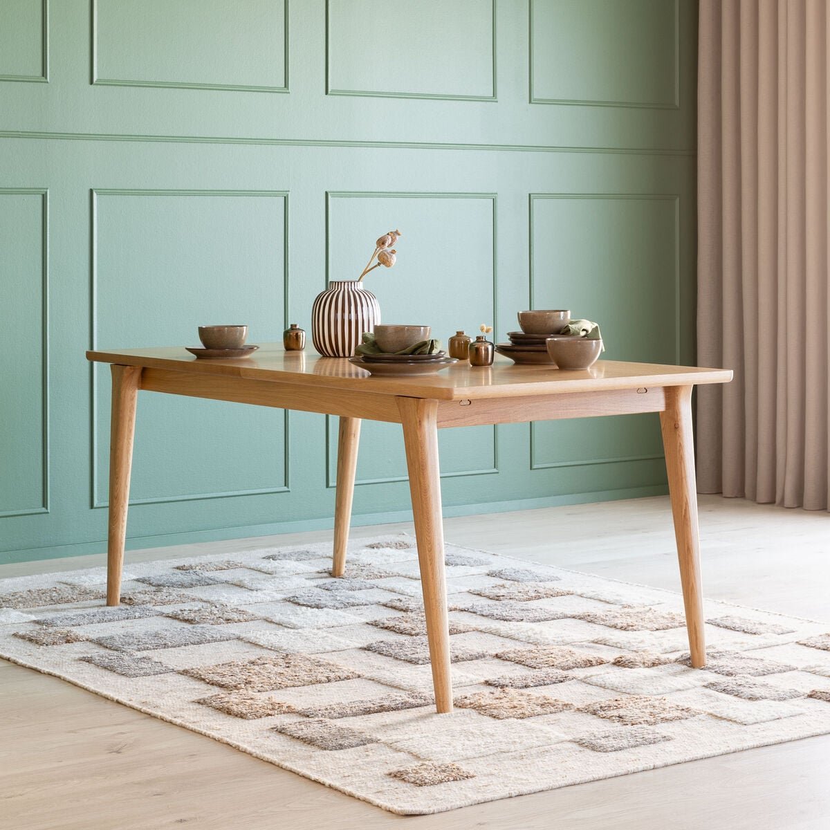 jarvis-jatkettava-ruokapoyta-180-230x90-cm-tammi