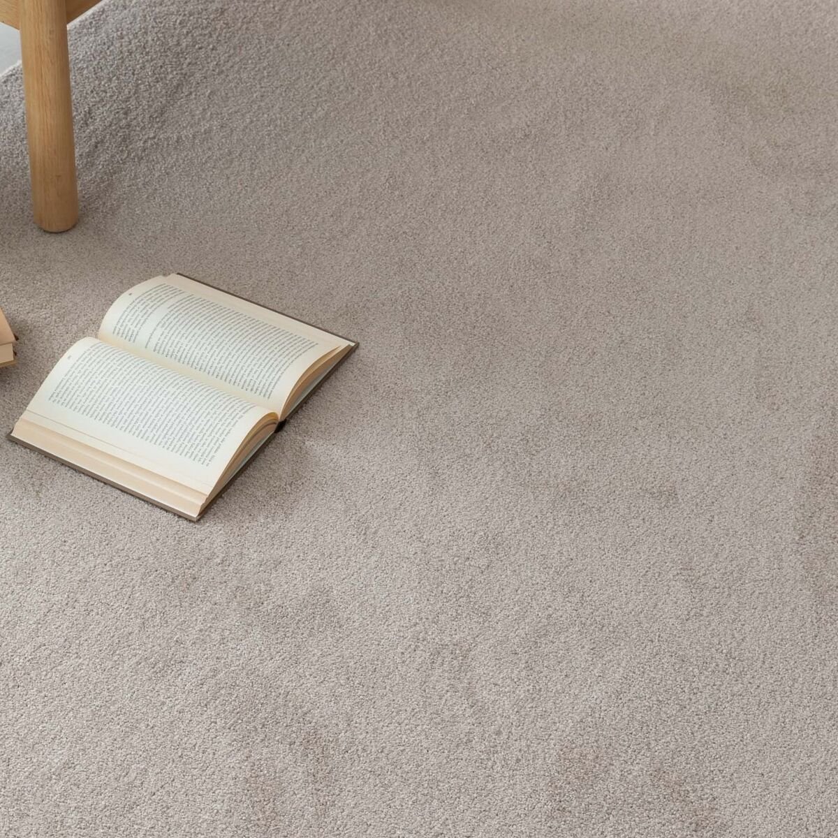 karuselli-nukkamatto-pyorea-80-cm-beige