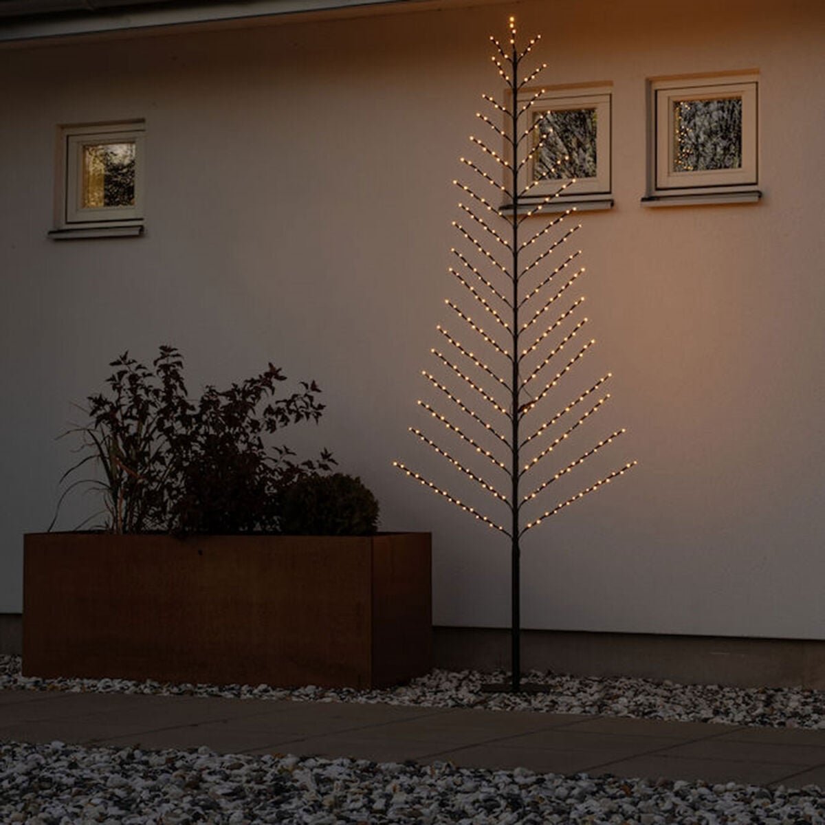 konstsmide-2d-puu-240cm-316-led-sisa-ulkokayttoon