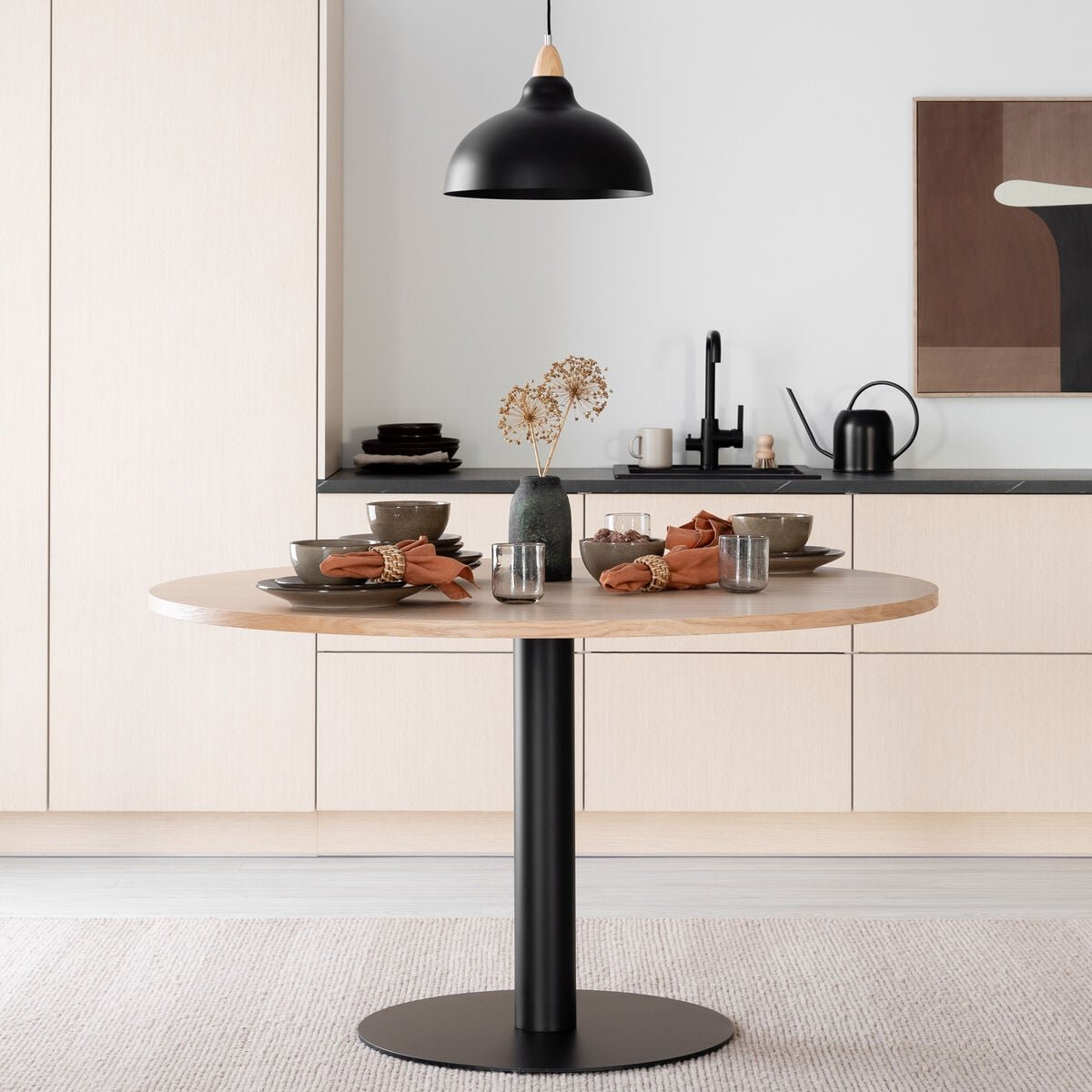 mooda-trend-pyorea-ruokapoyta-o130-cm-valkotammi-musta