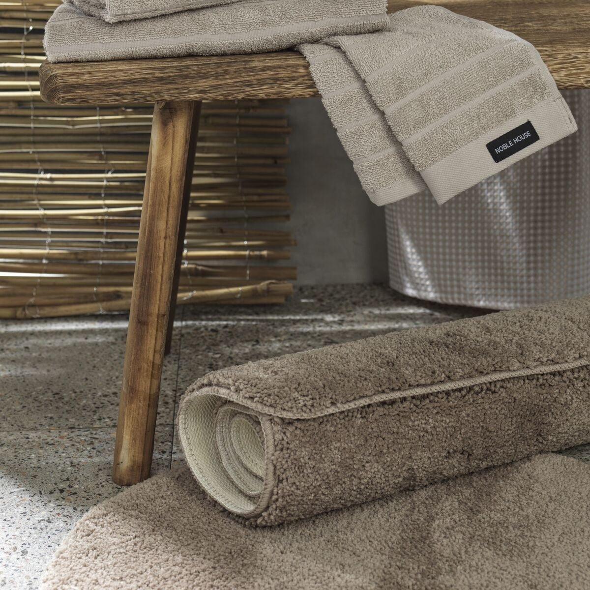 noble-house-cooper-kylpyhuonematto-60-cm-taupe