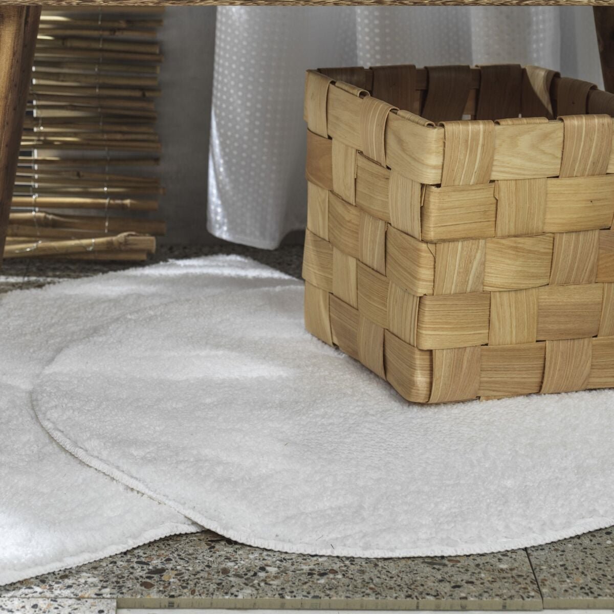 noble-house-cooper-kylpyhuonematto-60-cm-valkoinen