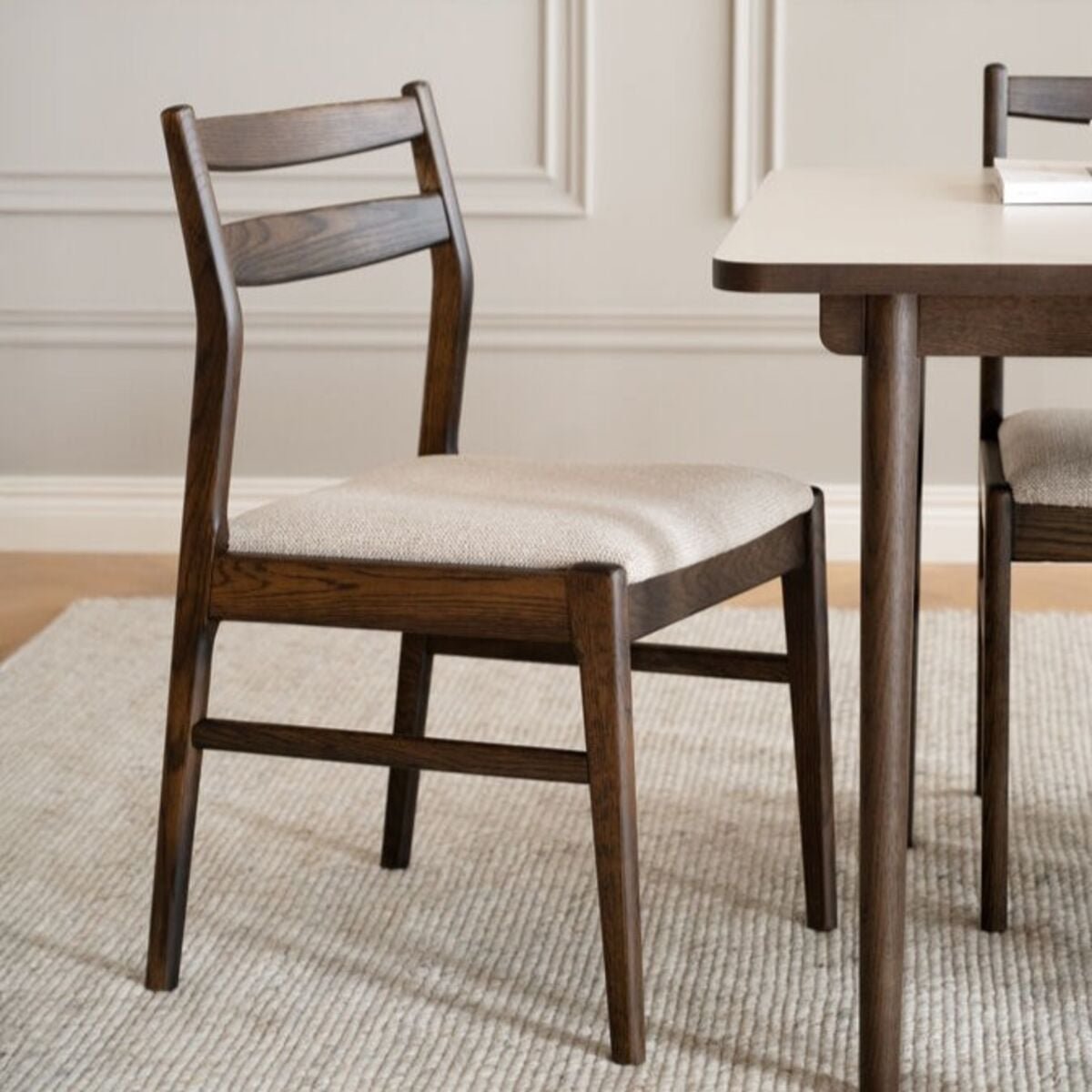 rowico-home-kerwin-tuoli-ruskea-tammi-vaalea-beige-5029-abby-121