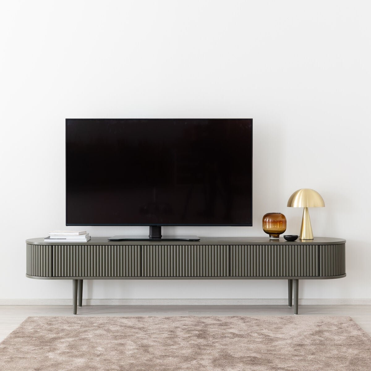 taimi-tv-taso-209x41x47-cm-sammal