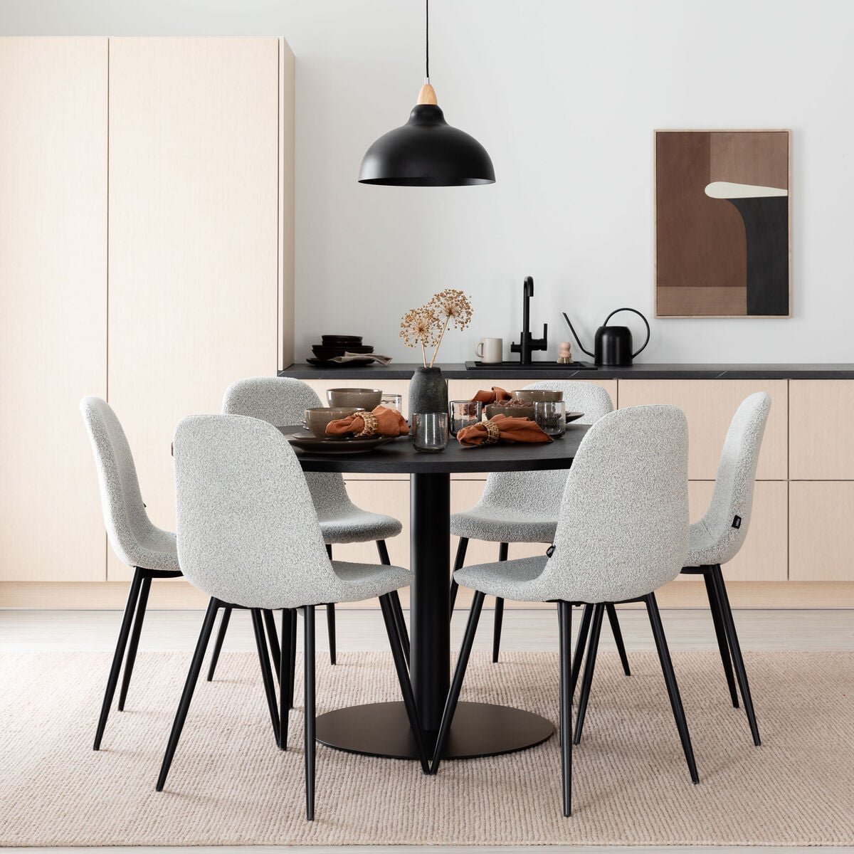 trend-furia-6-hengen-pyorea-ruokailuryhma-musta-vaalea-beige-buklee
