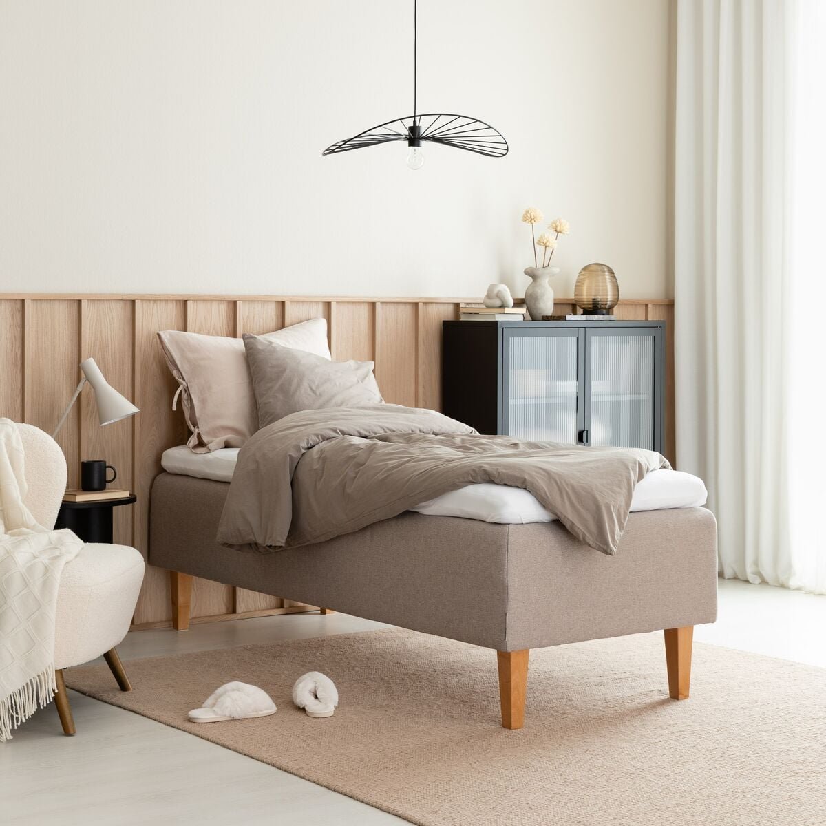 unia-ergo-runkopatjasanky-80-cm-hiekka-unia-muoto-pp-jalat-23-cm