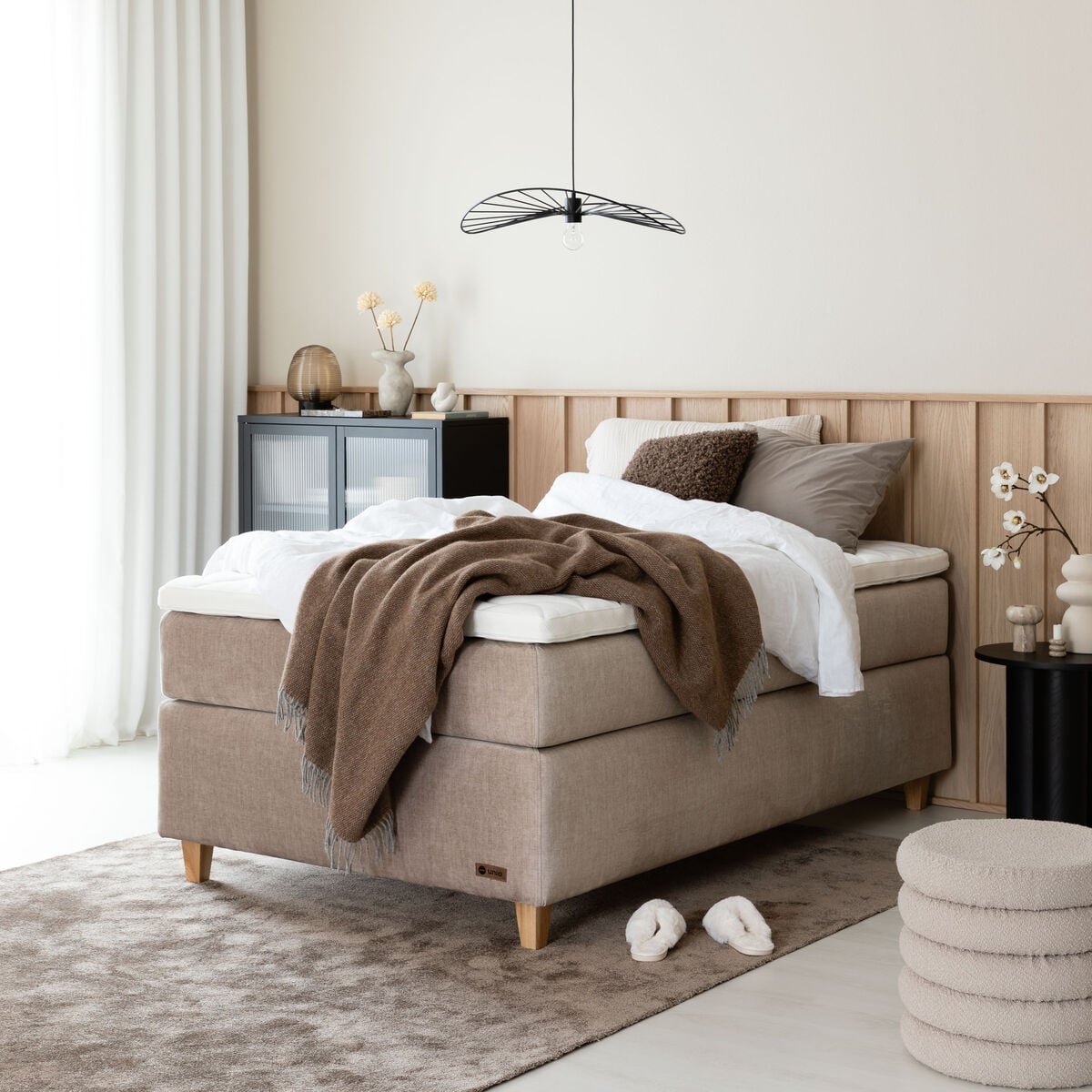 unia-platina-jenkkisanky-120-xl-stylex-tammi-jalat-beige-vogue-02