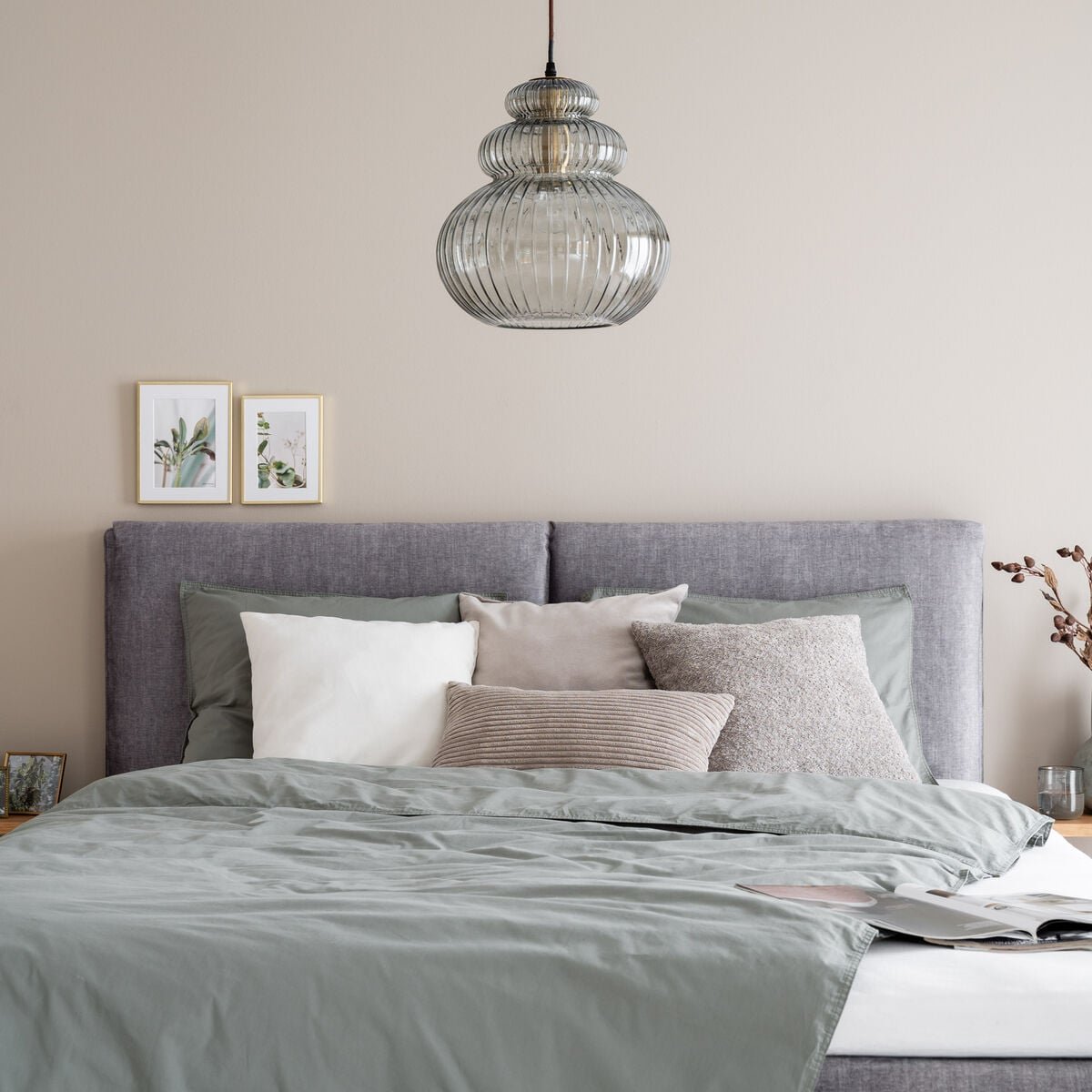 unia-sangynpaaty-tyynyilla-160x105cm-harmaa-vogue-14
