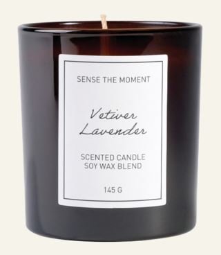 vetiver-lavender-tuoksukynttila-harmaasininen