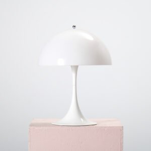 Louis Poulsen Panthella 400 pöytävalaisin Opal White