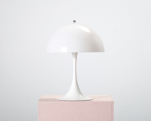 Louis Poulsen Panthella 400 pöytävalaisin Opal White