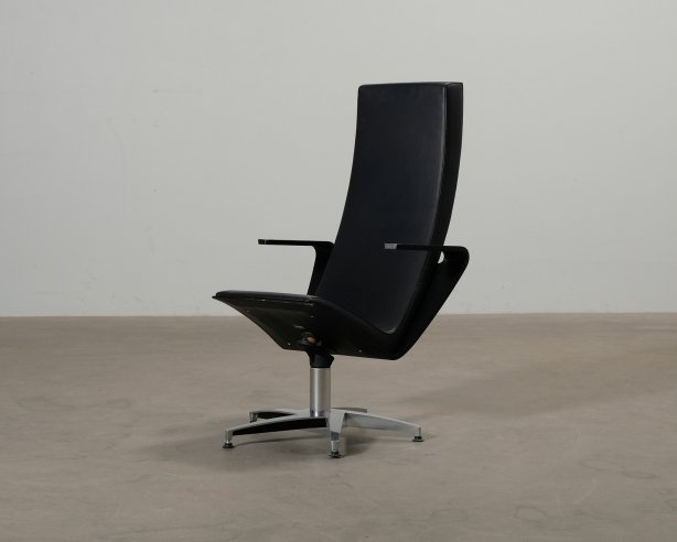 Avarte Sessel 99-01 työtuoli musta