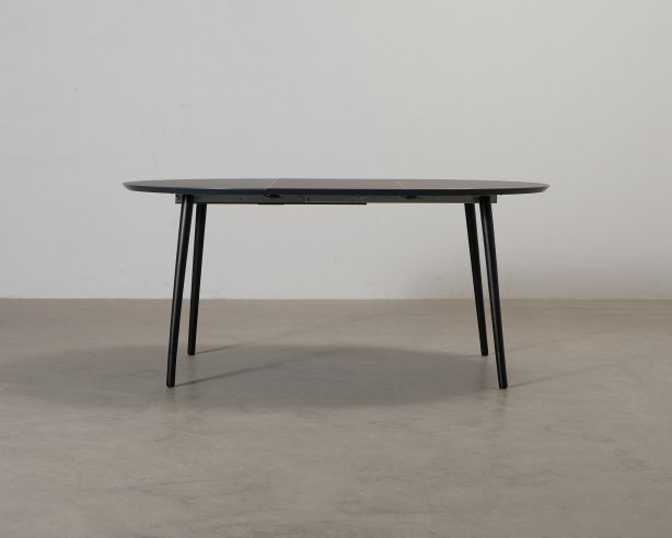 Sofacompany Amelia jatkettava ruokapöytä 120-170 cm musta