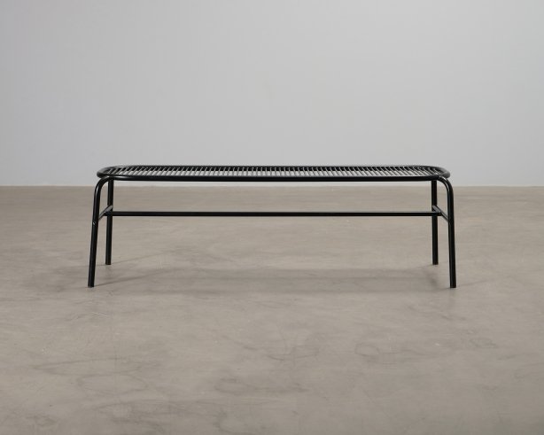 Normann Copenhagen Vig penkki musta