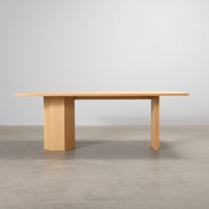 Pöytä 110 x 210 cm