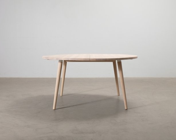 FeelDesign Tyra ruokapöytä ø 150 cm tammi