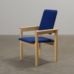 Yrjö Wiherheimo Saari tuoli sininen