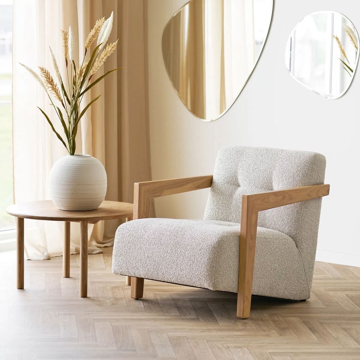 House Nordic Caracas nojatuoli beige HN1321, tammi käsinojilla