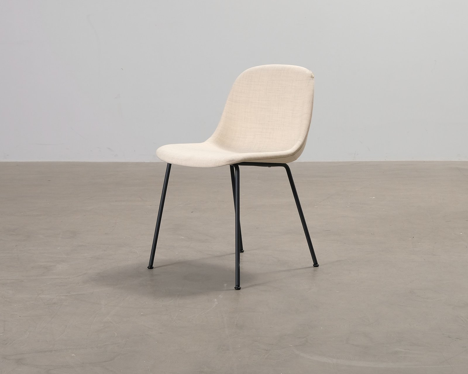 Muuto Fiber Side tuoli beige