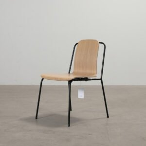 Normann Copenhagen Studio tuoli valkoinen