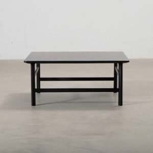 Normann Copenhagen Grow sohvapöytä musta