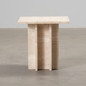 Normann Copenhagen Edge sohvapöytä travertiini