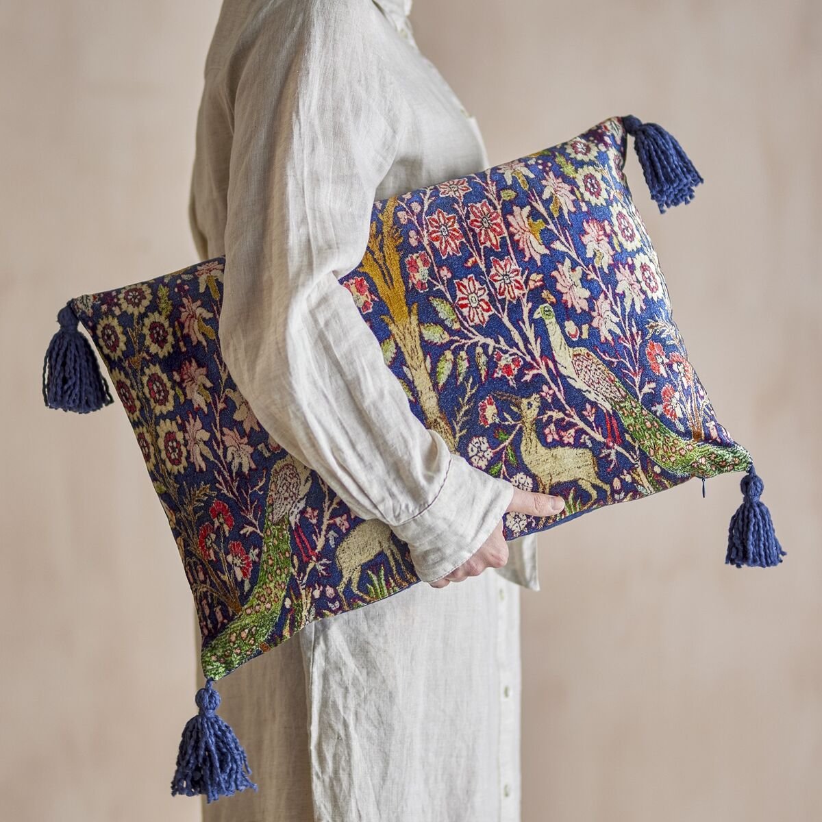 Bloomingville Adya koristetyyny 50x35 cm sininen